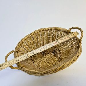 Handflätad Korg i Naturmaterial – Perfekt för Förvaring eller Dekoration, 29 cm