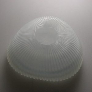 Skål med refflad design, frostad