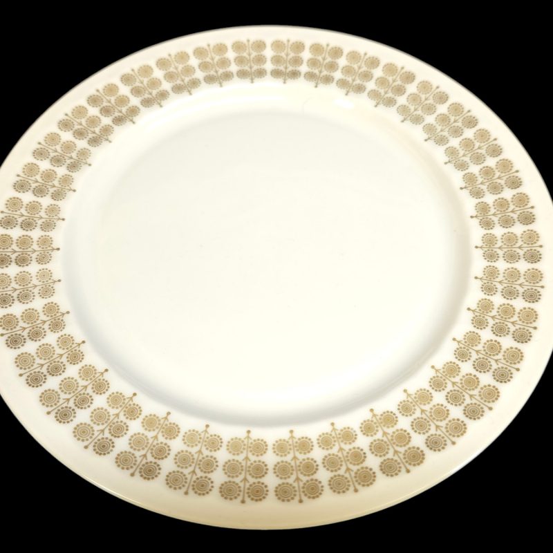 Set med 5 assietter från Arabia Finland – klassisk skandinavisk design