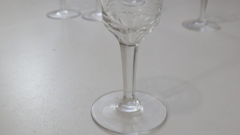 Glasservis med graverad dekor - 6st