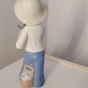 Pojke med fisk, Casades Spain, figurin, 18cm