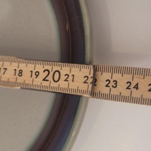 Fem Höganäs förrättstallrikar 22 cm i diameter