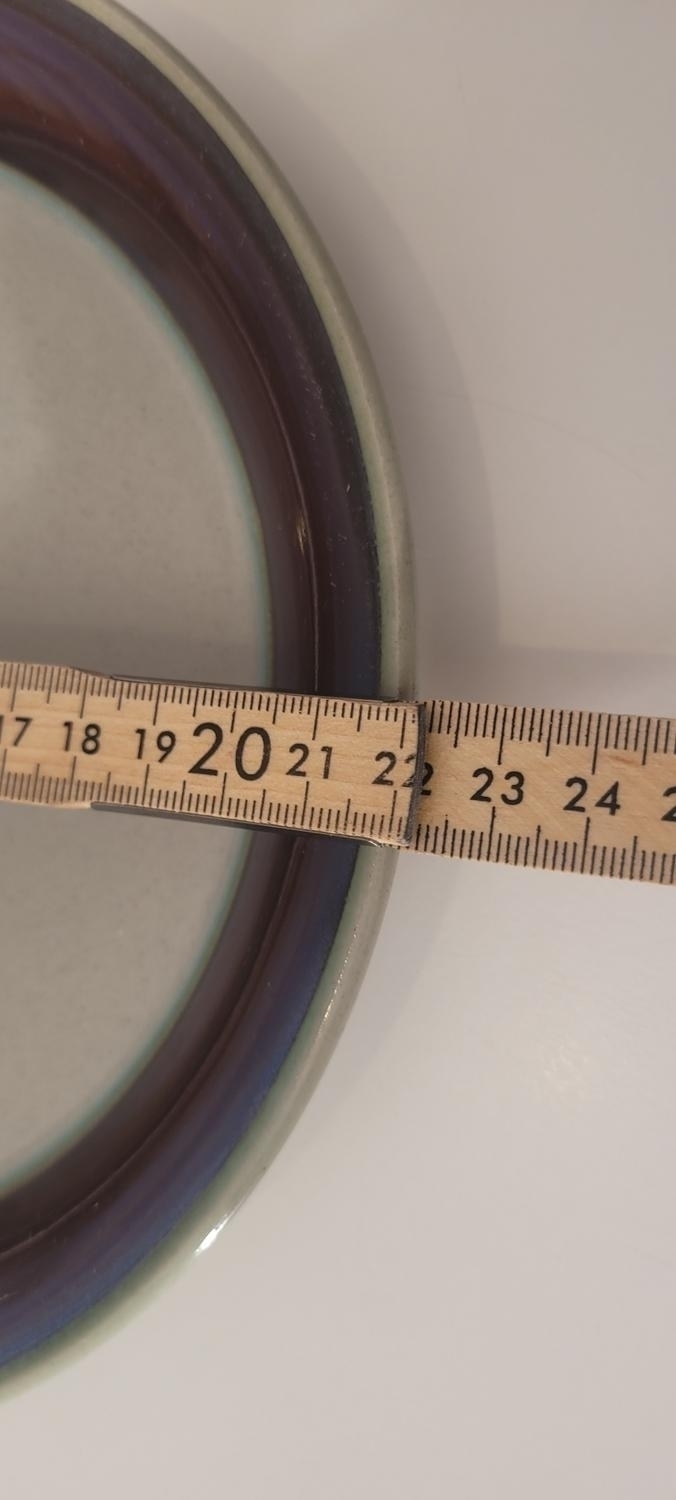 Fem Höganäs förrättstallrikar 22 cm i diameter