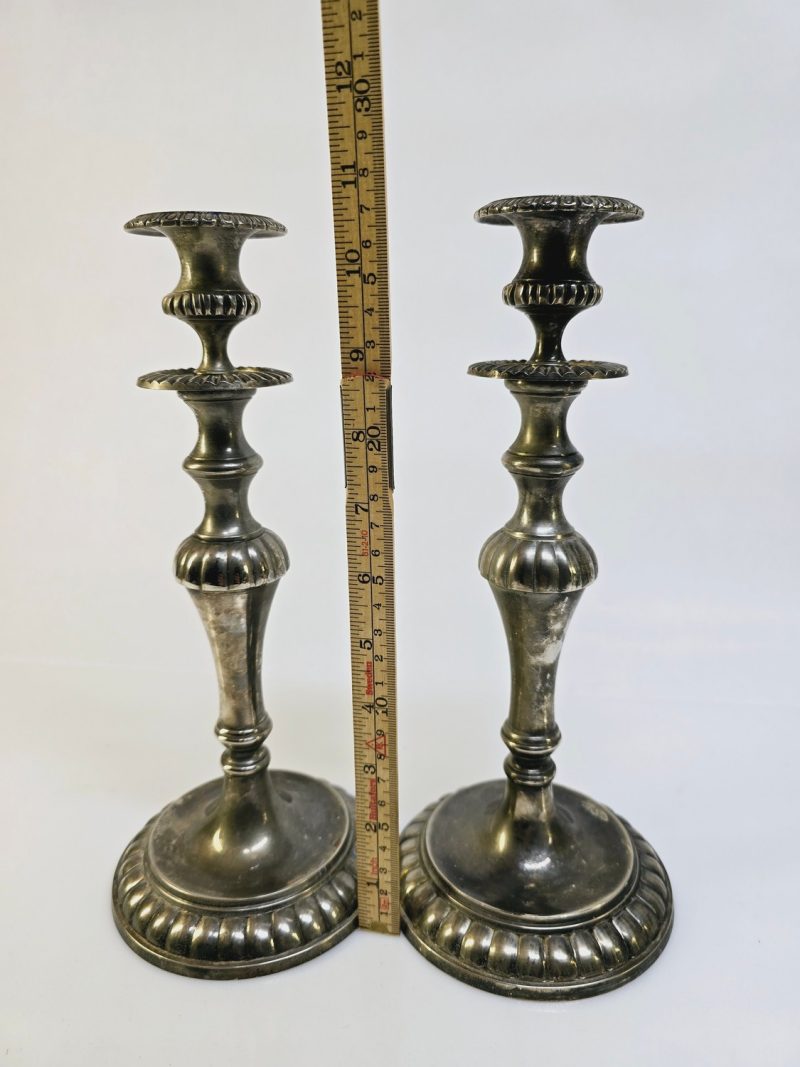 Exklusivt Par Ljusstakar i Nysilver – 28 cm