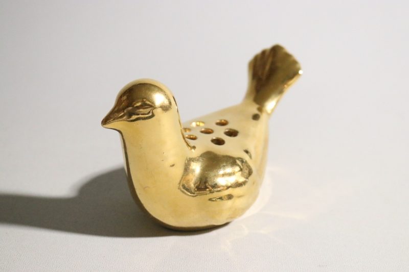 Exklusiv Fågel i Guld från Guldkroken Hjo - Design av Märta Grunditz