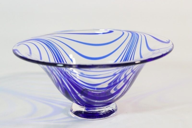 Skål, Vacker konstglas, troligen från svensk glasbruk