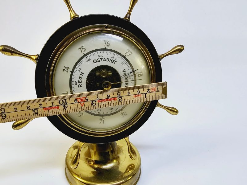 Klassisk Barometer i Nautisk Stil – Maritim Dekoration