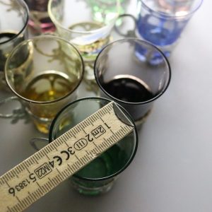 Färgstarka Snapsglas - En fest för ögat och smaklökarna!