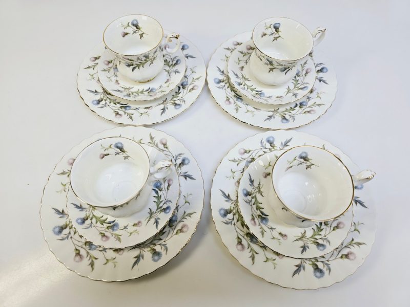 Elegant teservis "Brigadoon" från Royal Albert – 4 set