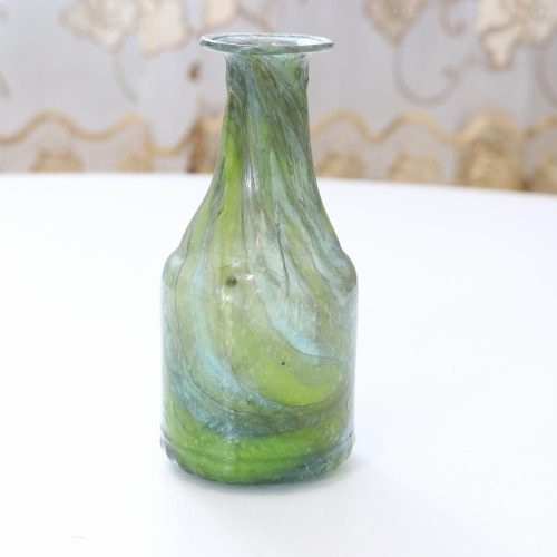 Grön glasvas ålder okänt - 13,5cm