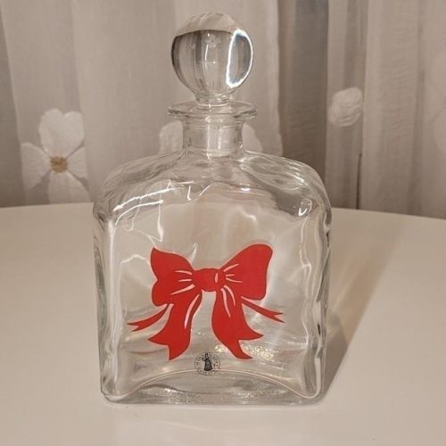 Karaff med rosett "handmade quality"