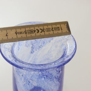 Lila vas på fot, 14cm