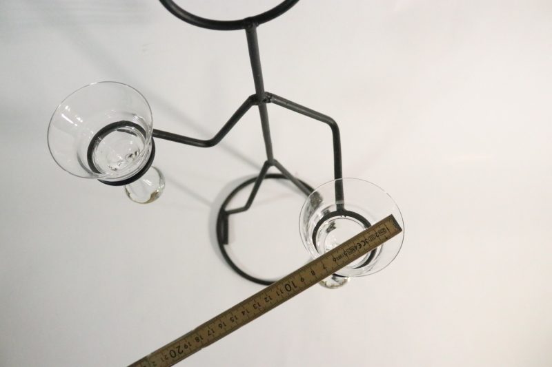 STRÄCKFIGUR, ljusstake, ljuslykta, metall och glas 55cm