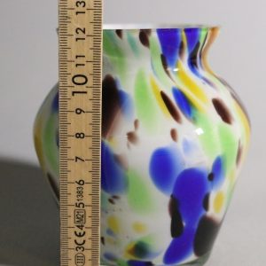 Färgsprakande Glasvas – 12 cm – Modern Design med Livfulla Mönster