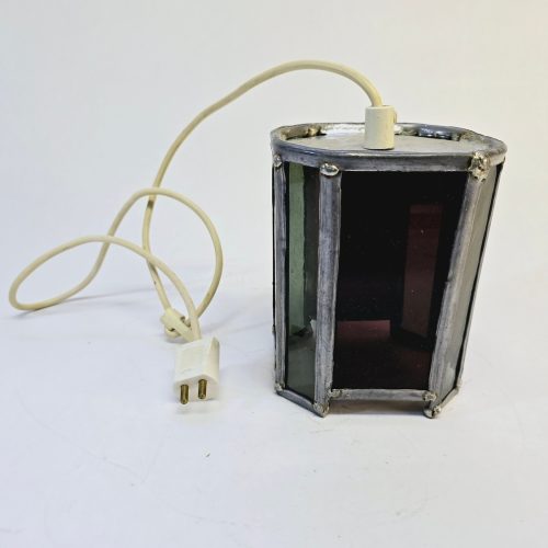 Vintage Lampa med Blyinfattat Färgat Glas - Karaktär och Charm i Unikt Hantverk