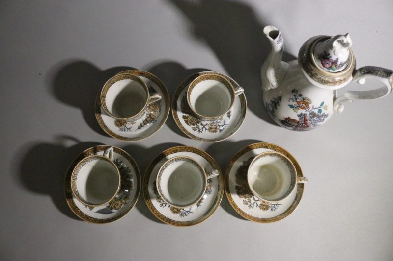 Antik Rörstrand Kaffeservis "Japan" från 1800-talet – En Historisk Skatt