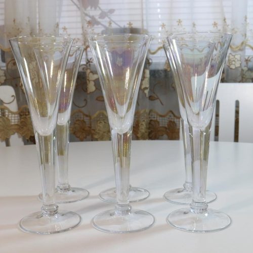 6st glas i vacker klassisk design, iriserande glas