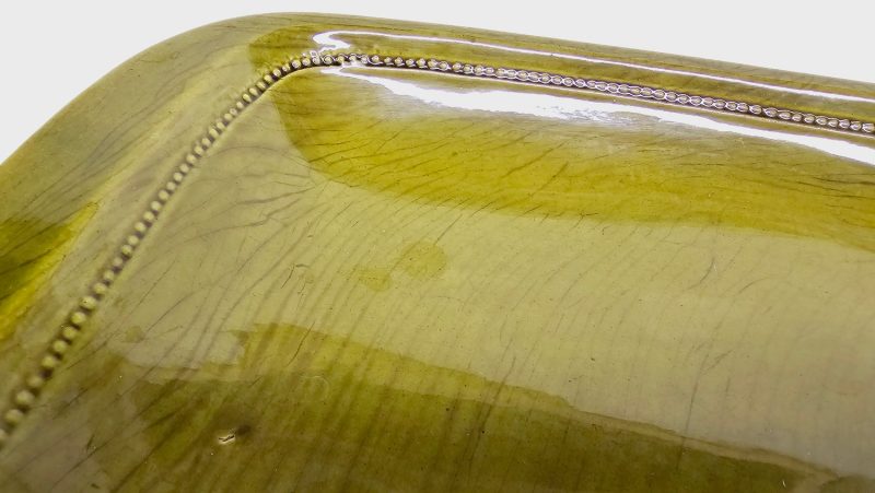 Elegant rektangulärt fat från Höganäs Keramik – Eldfast