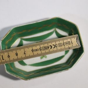Elegant Porcelaine de Paris-porslinsfat – Fransk klassiker för finsmakare