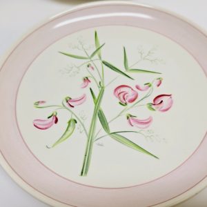 Elegant samling tallrikar – Gefle och Upsala-Ekeby