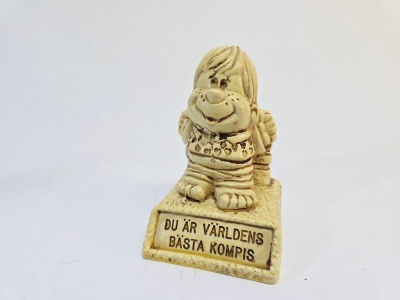 Världens Bästa Kompis – Charmig Samlarfigur från Paula 1981