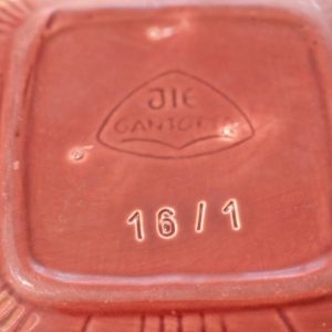 Karott med handtag, Jie Grantorfta
