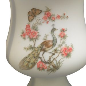 Elegant vas i matt porslin med handmålat påfågelmotiv (11 cm i diameter)