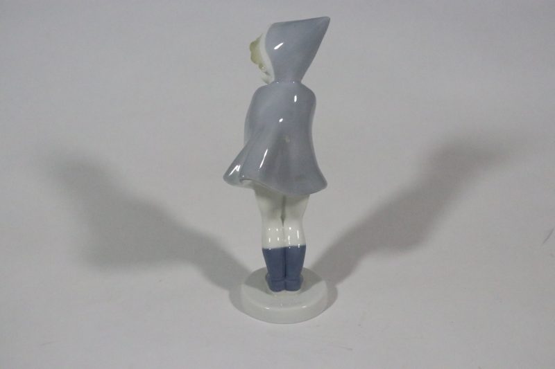 Metzler & Ortloff figur / Claire Girl in Wind #7271 / Tysk porslinsfigur