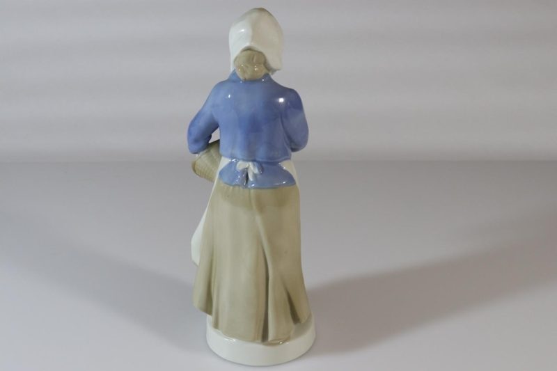 FIGURIN, porslin, Fiskargumma,