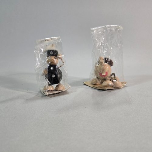 Träfigurer, miniatyrer - PRODUCENT makak BIELSKO-BIAŁA ul. DŁUGA 16