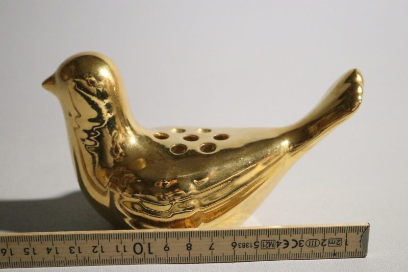 Exklusiv Fågel i Guld från Guldkroken Hjo - Design av Märta Grunditz