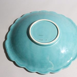 Elegant Grön Keramiktallrik – Vintage Känsla