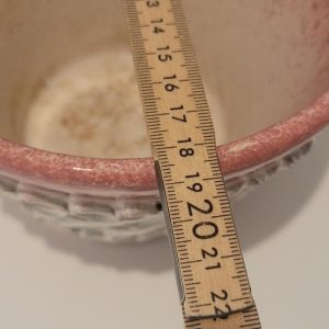 Ytterfoder, vit och rosa, Italien