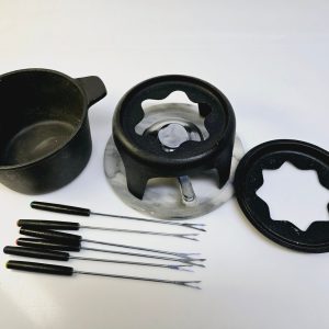 Fondue-set i gjutjärn med tillbehör – robust och klassiskt