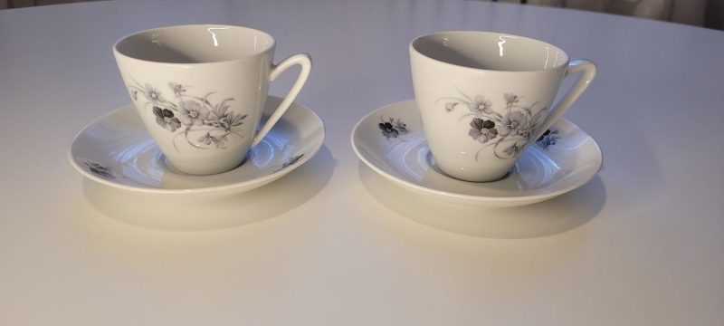 2st kaffekoppar med fat UE Karlskona