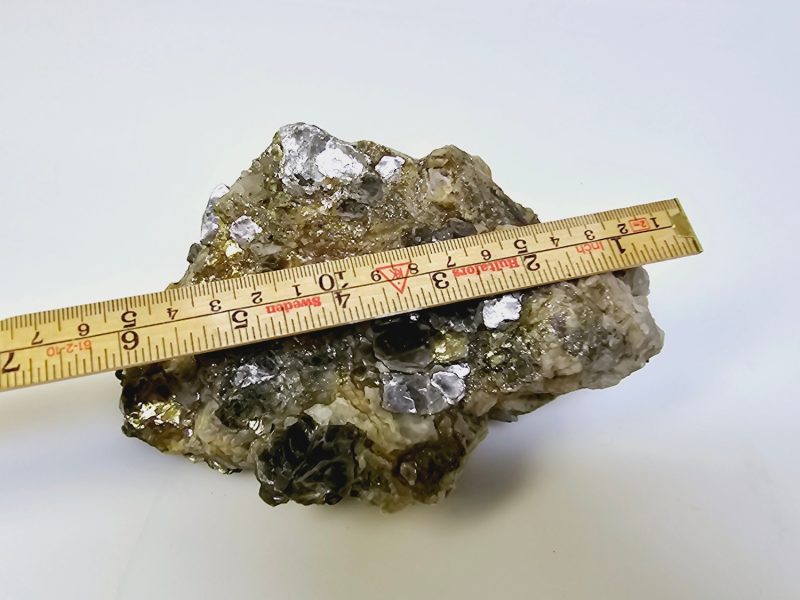 Fascinerande glimmer- och kvartssten – en naturlig skatt!