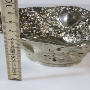 SKÅL, med genombruten dekor, troligen nysilver