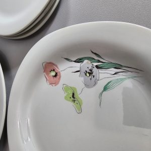 4 mattallrikar och 3 assietter Rörstrand