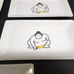 Set med 5 Rektangulära Tallrikar – Exxent, Modern Design med Sumo-motiv