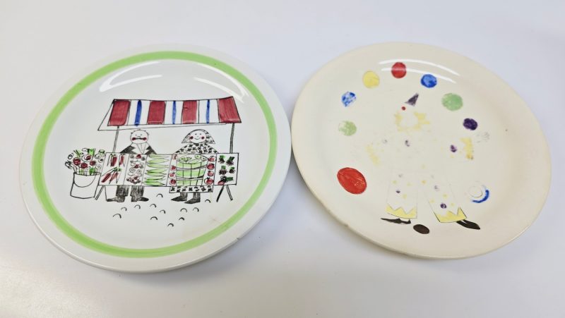 Charmiga Tallrikar från Rörstrand - 20 cm i Diameter