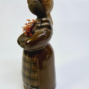 Keramisk figur "Kvinna med blommor" – Design Rosa Ljung