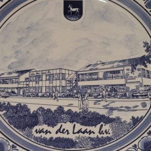 Stort fat Flora keramiek Delfts Handwork Holland