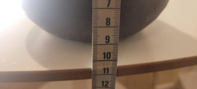 Brun keramikskål J.J