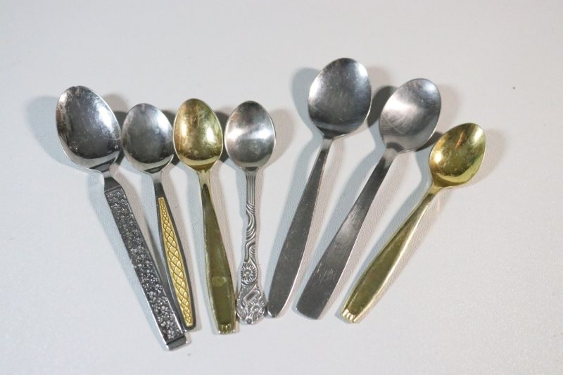 Samling kaffeskedar, blandade modeller, 7st