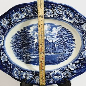 SERVERINGSFAT, Staffordshire Governors house Williamsburg, Liberty Blue, Porslin