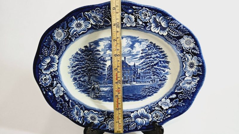 SERVERINGSFAT, Staffordshire Governors house Williamsburg, Liberty Blue, Porslin